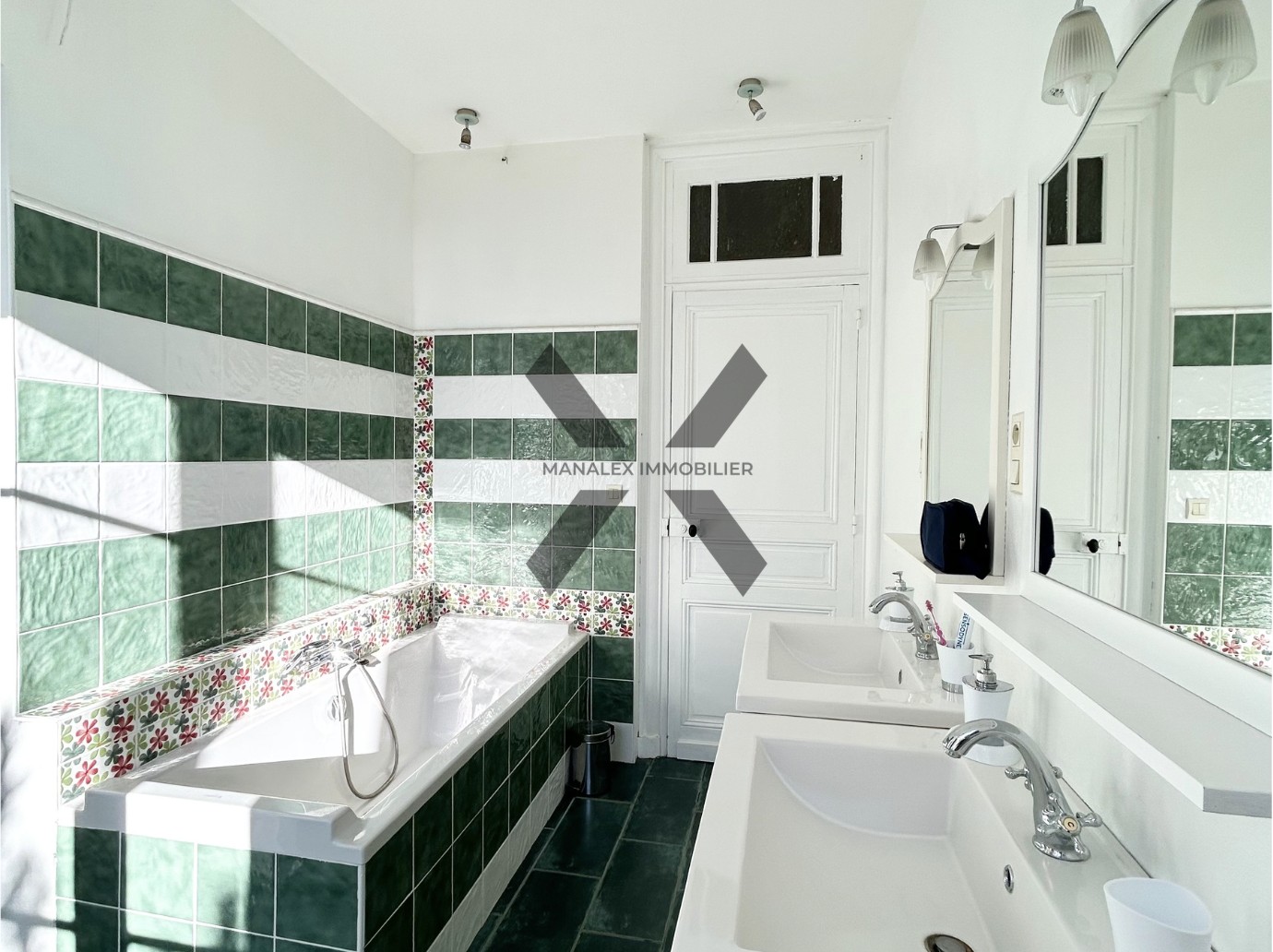 MANOIR DE CHARME 1906   220 m2 RÉNOVÉS   AUX PORTES DE ROANNE — photo 17