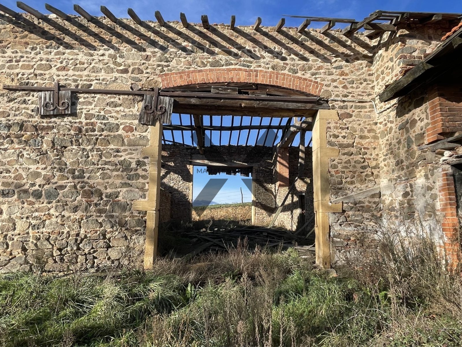 Corps de ferme à rénover - 42590 — photo 15