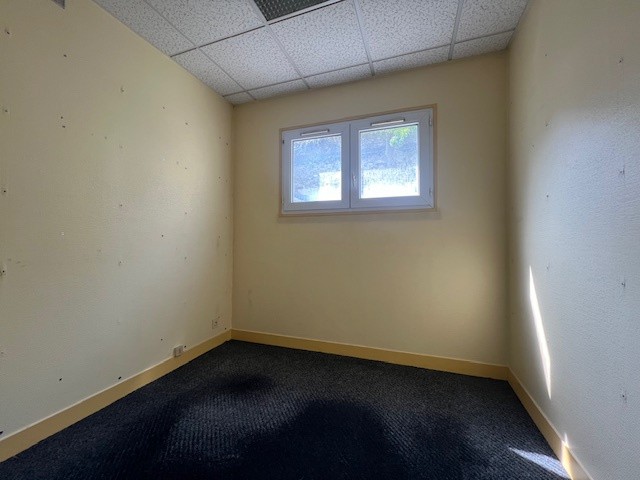 BUREAUX 70 M2 CHERBOURG CENTRE — photo 6