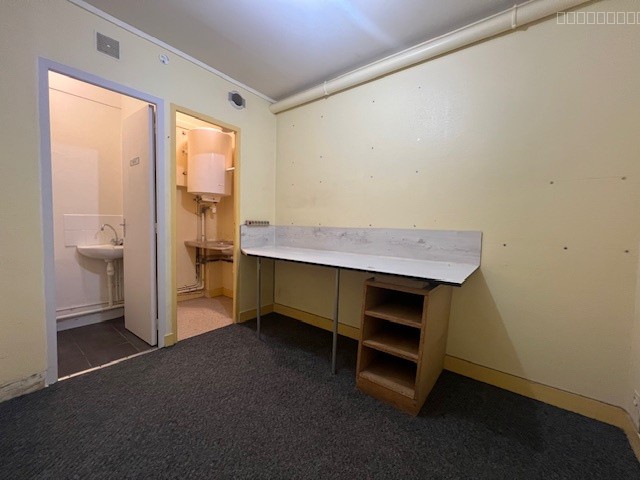 BUREAUX 70 M2 CHERBOURG CENTRE — photo 7