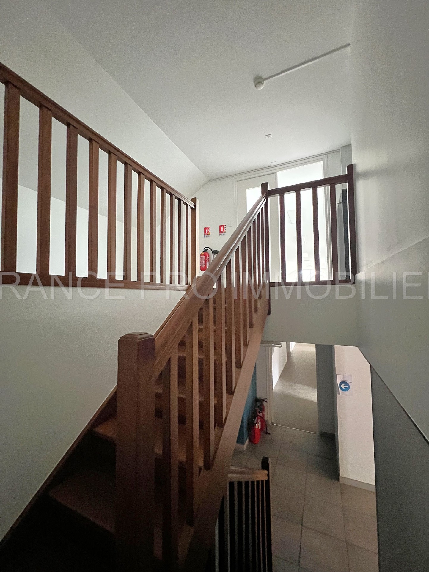Bâtiment à usage de bureaux 735 m2 Z.A CHERBOURG EN COTENTIN — photo 19