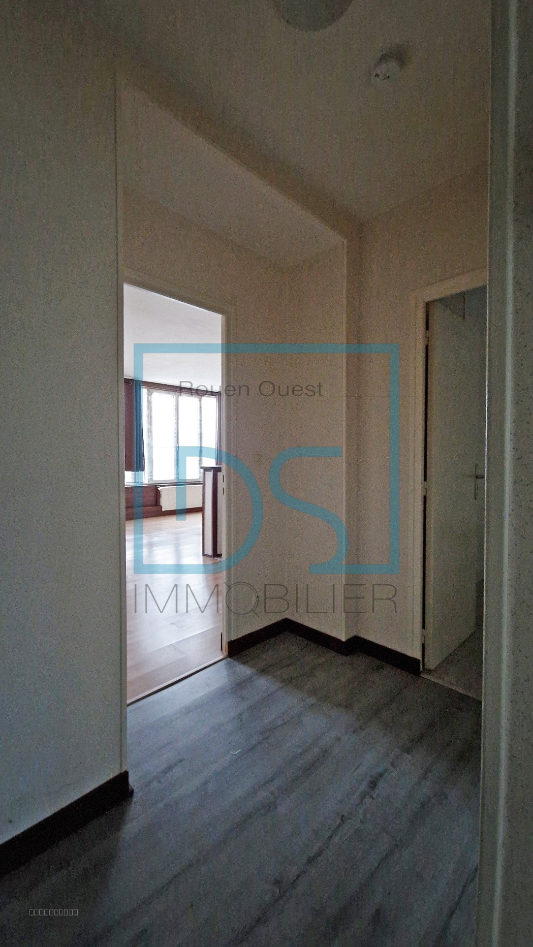 APPARTEMENT T2 A LOUER BARENTIN GARE — photo 4
