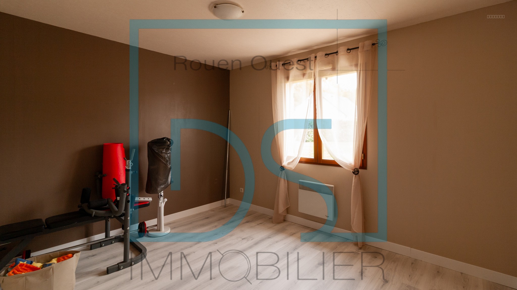 MAISON INDIVIDUELLE SECTEUR PAVILLY 130 M2 6 CHAMBRES — photo 7