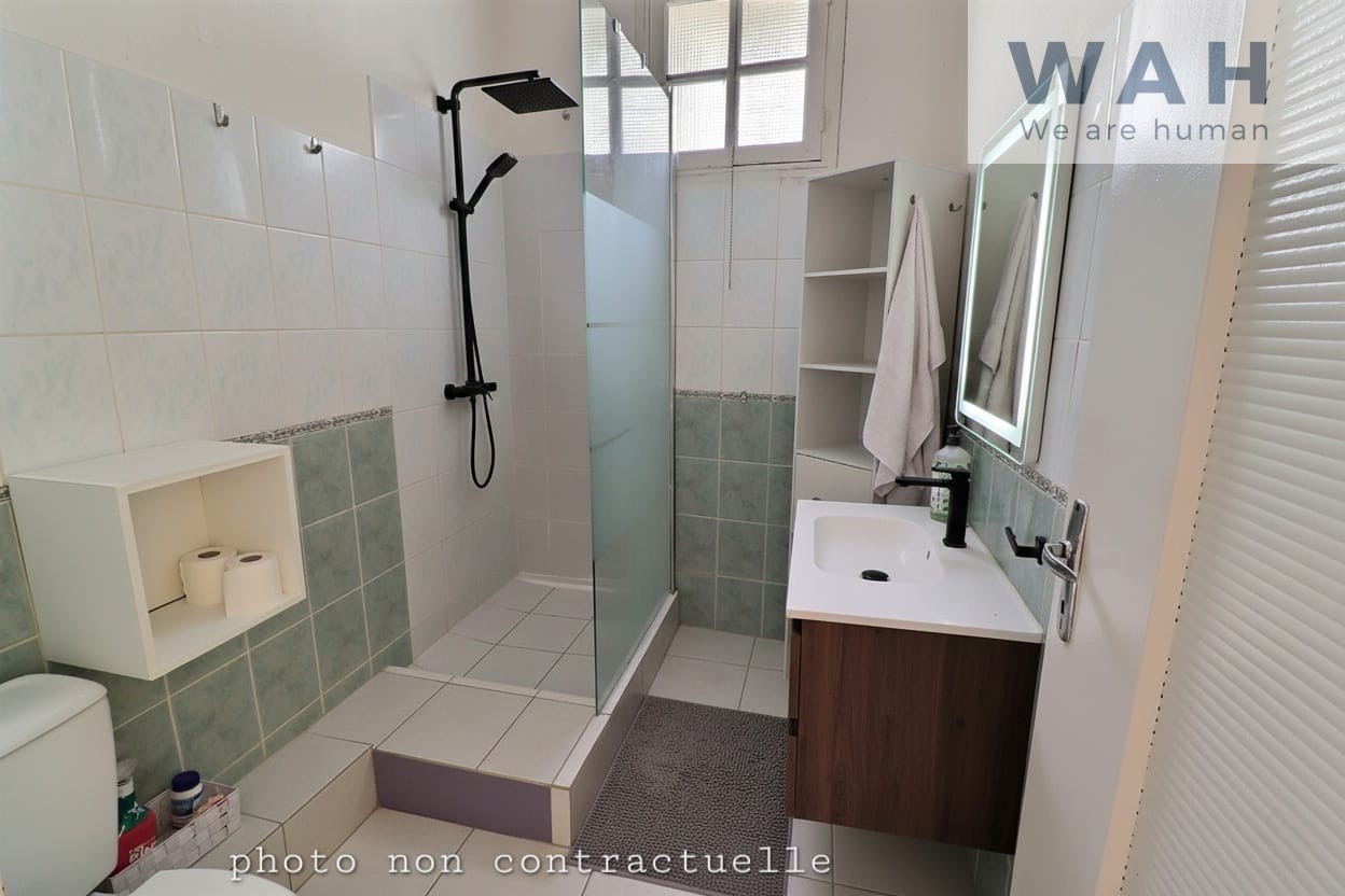 VENTE APPARTEMENT T4 DANS MAISON DE MAÎTRE 4 PIECES AVEC COUR À PLAISSAN 34230 — photo 11