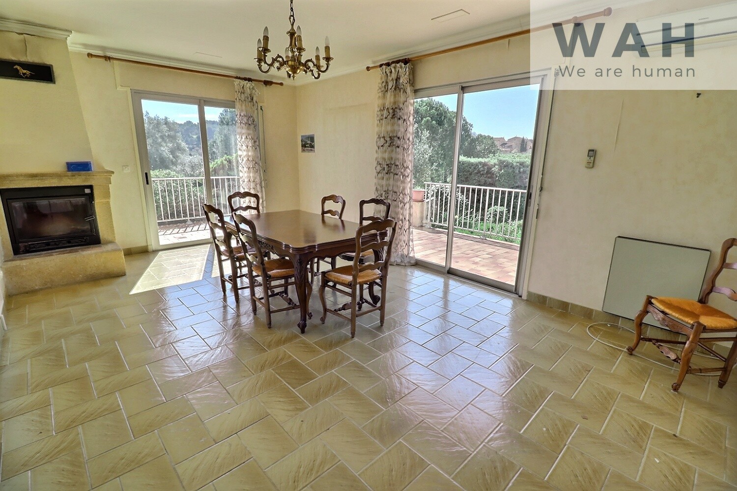 VENTE VILLA 10 PIÈCES AVEC T2 INDÉPENDANT — photo 3
