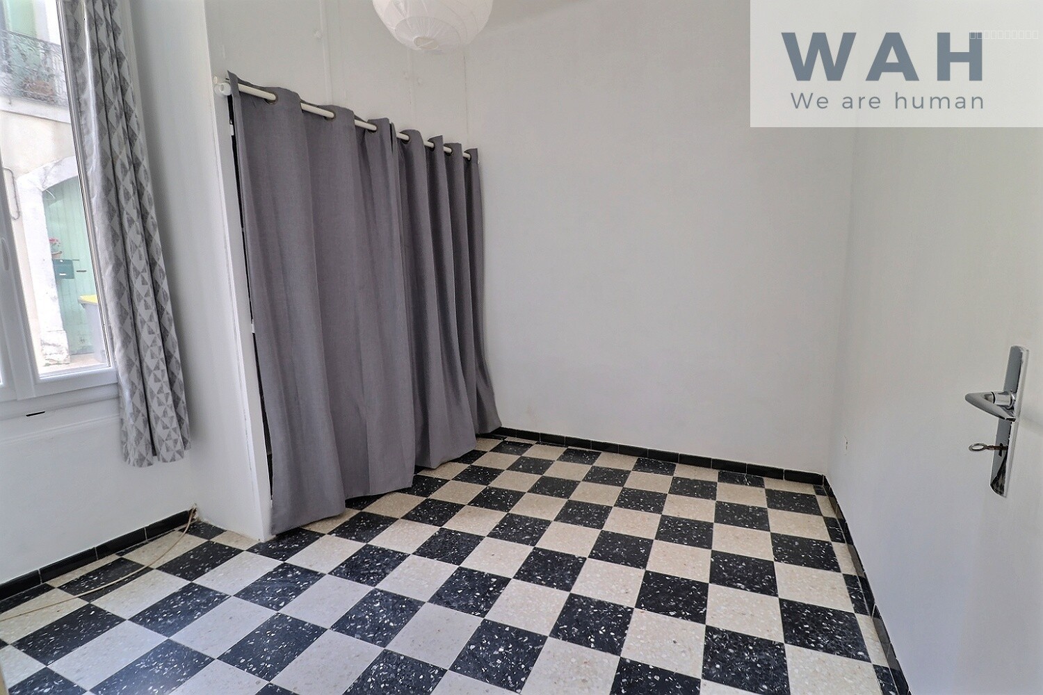 VENTE APPARTEMENT T4 DANS MAISON DE MAÎTRE 4 PIECES AVEC COUR À PLAISSAN 34230 — photo 9