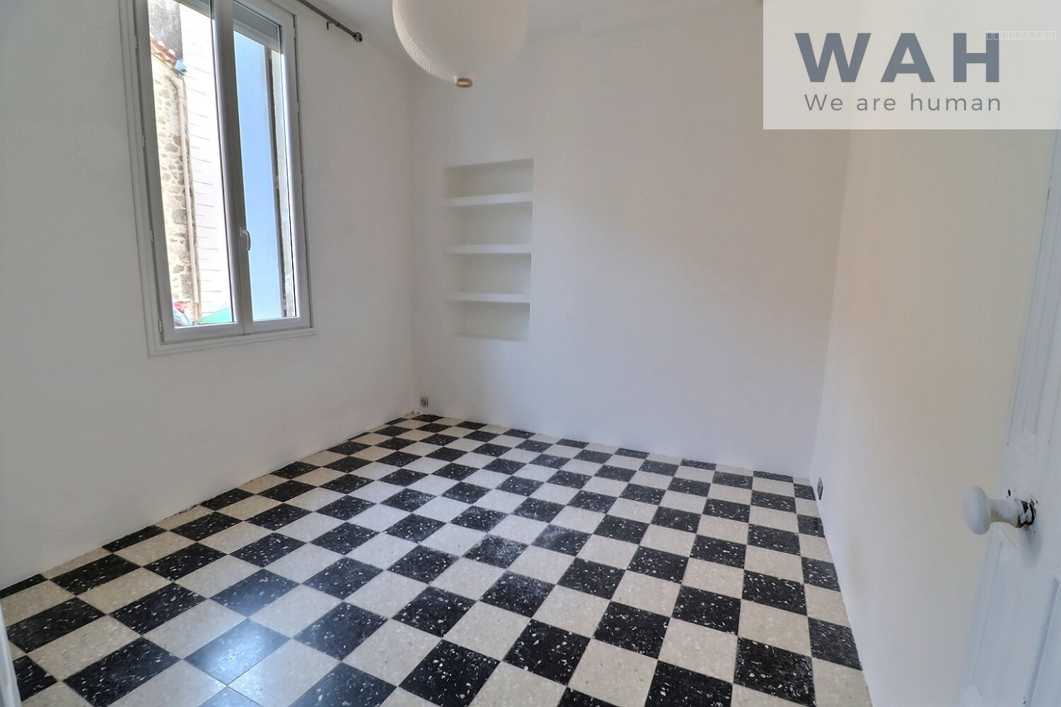 VENTE APPARTEMENT T4 DANS MAISON DE MAÎTRE 4 PIECES AVEC COUR À PLAISSAN 34230 — photo 5
