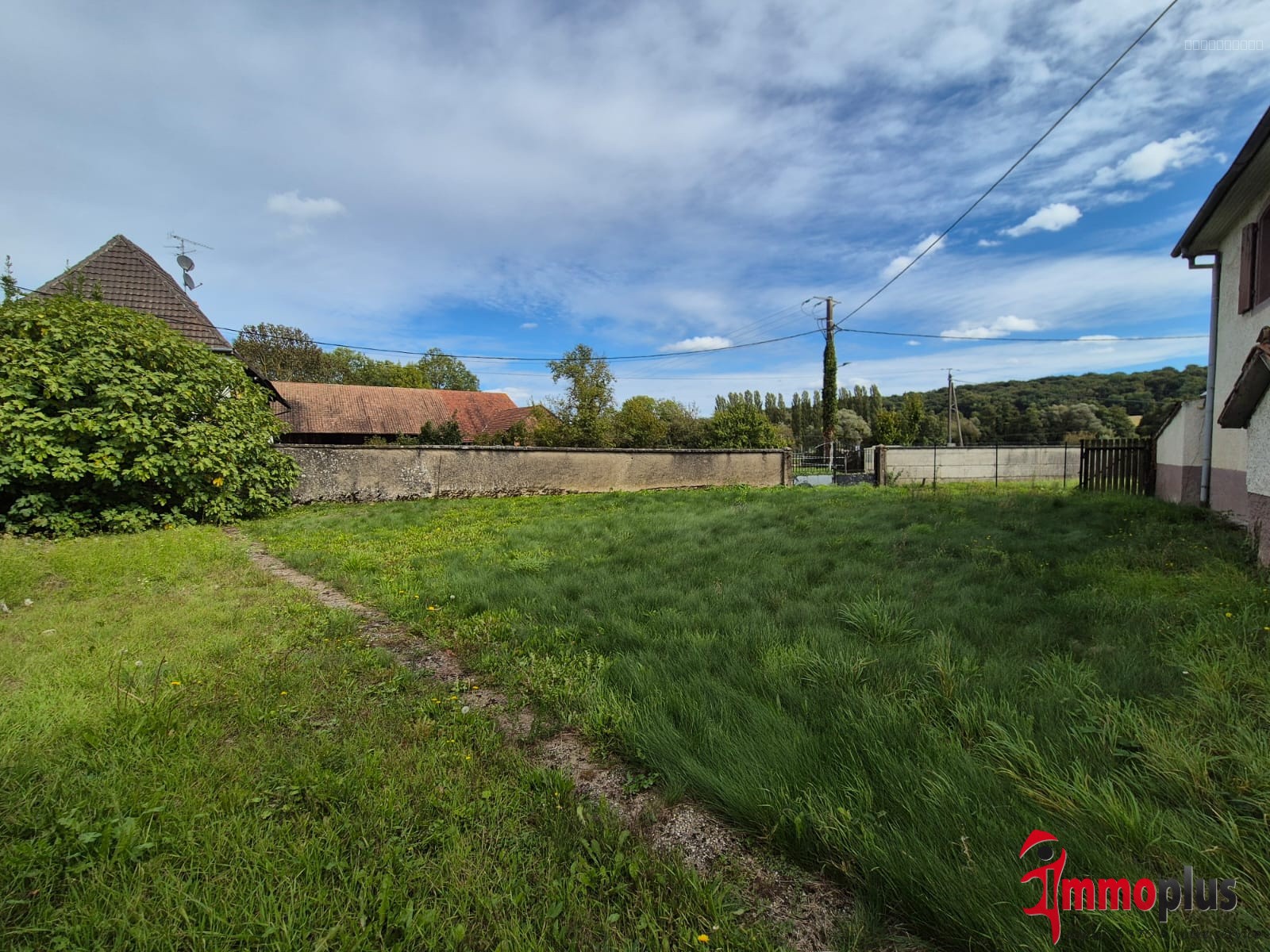 Splendide bâtisse ancienne de 190m2 sur 24 ares avec 650 m2 de dépendances . à Steinbrunn-Le-Haut — photo 3