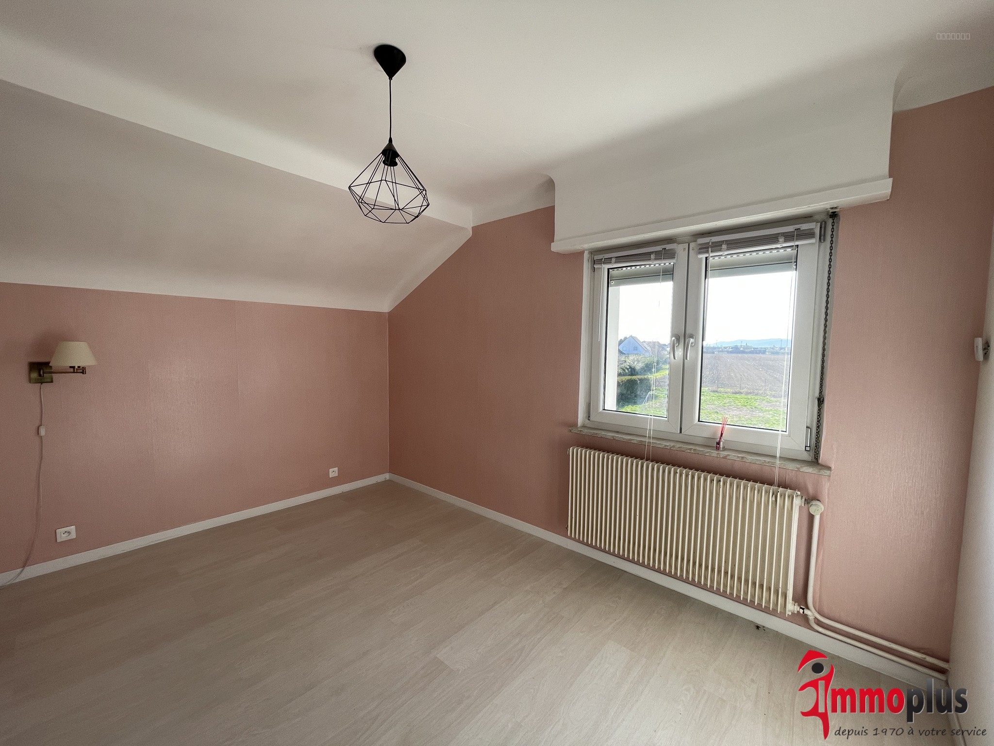 Kingersheim - Grande maison individuelle de 170 m2, 7 chambres, 6,50 ares de terrain ! — photo 15