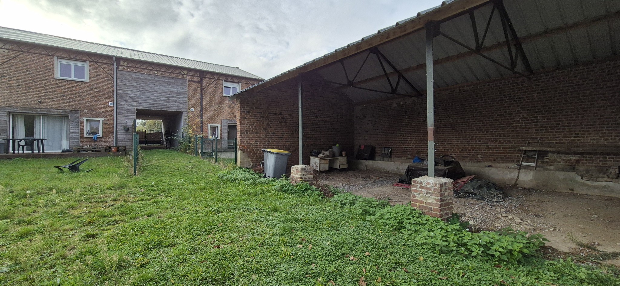 Maison en brique rénovée 117 m2 calme avec jardin et hangar — photo 8