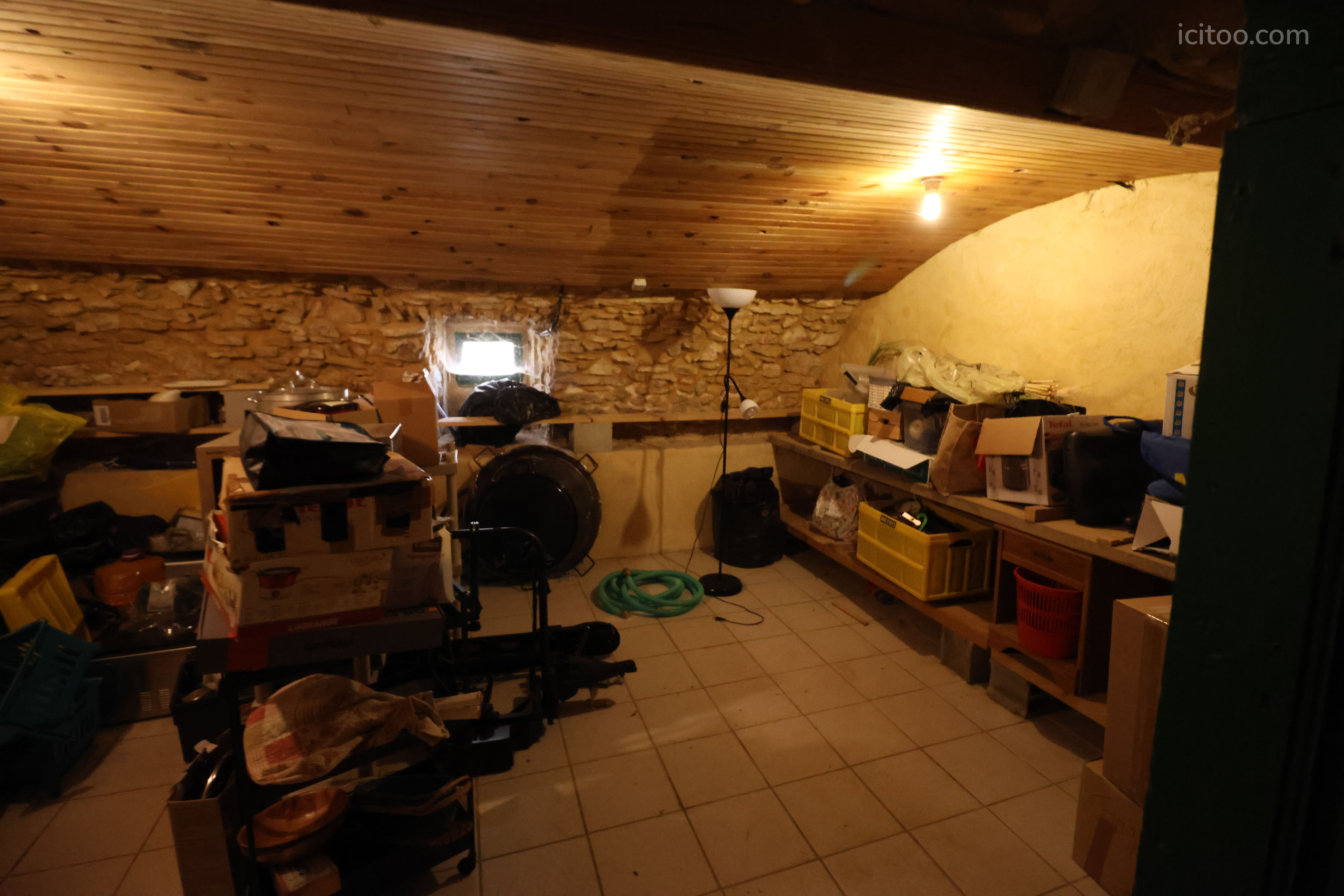 Maison de caractère en pierre à Verfeuil – 300 m² de potentiel – — photo 3