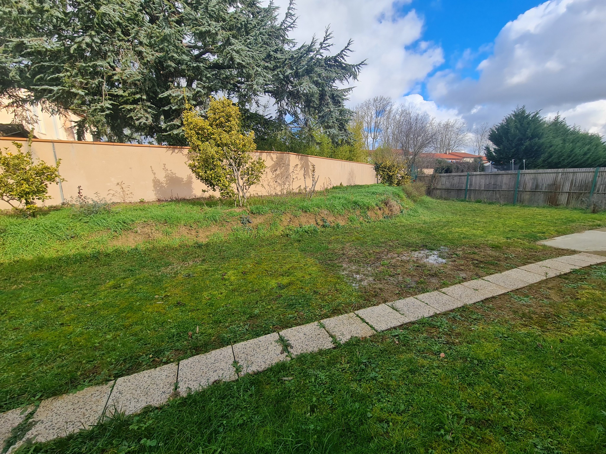 VILLA T4 AVEC GARAGE ET JARDIN DE 474M2 — photo 11