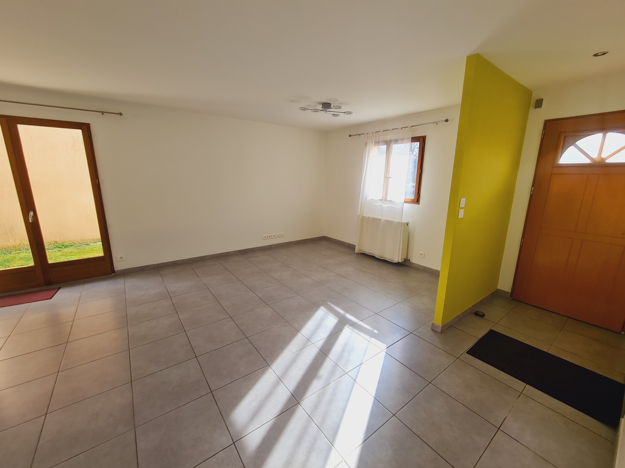 VILLA T4 AVEC GARAGE ET JARDIN DE 474M2 — photo 12