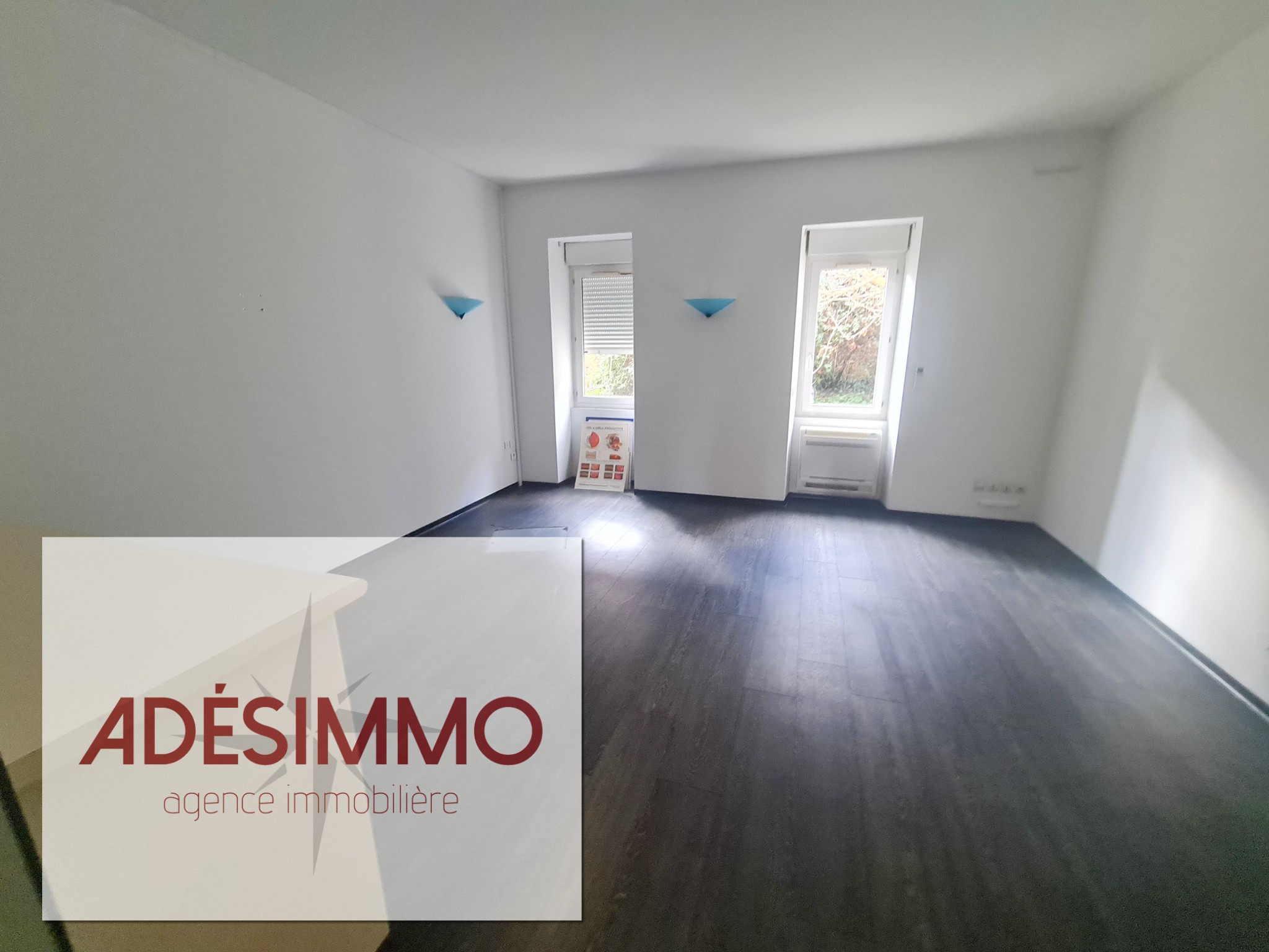 Magnifique  bâtisse ancienne rénovée de 656m2 cours intérieur — photo 7