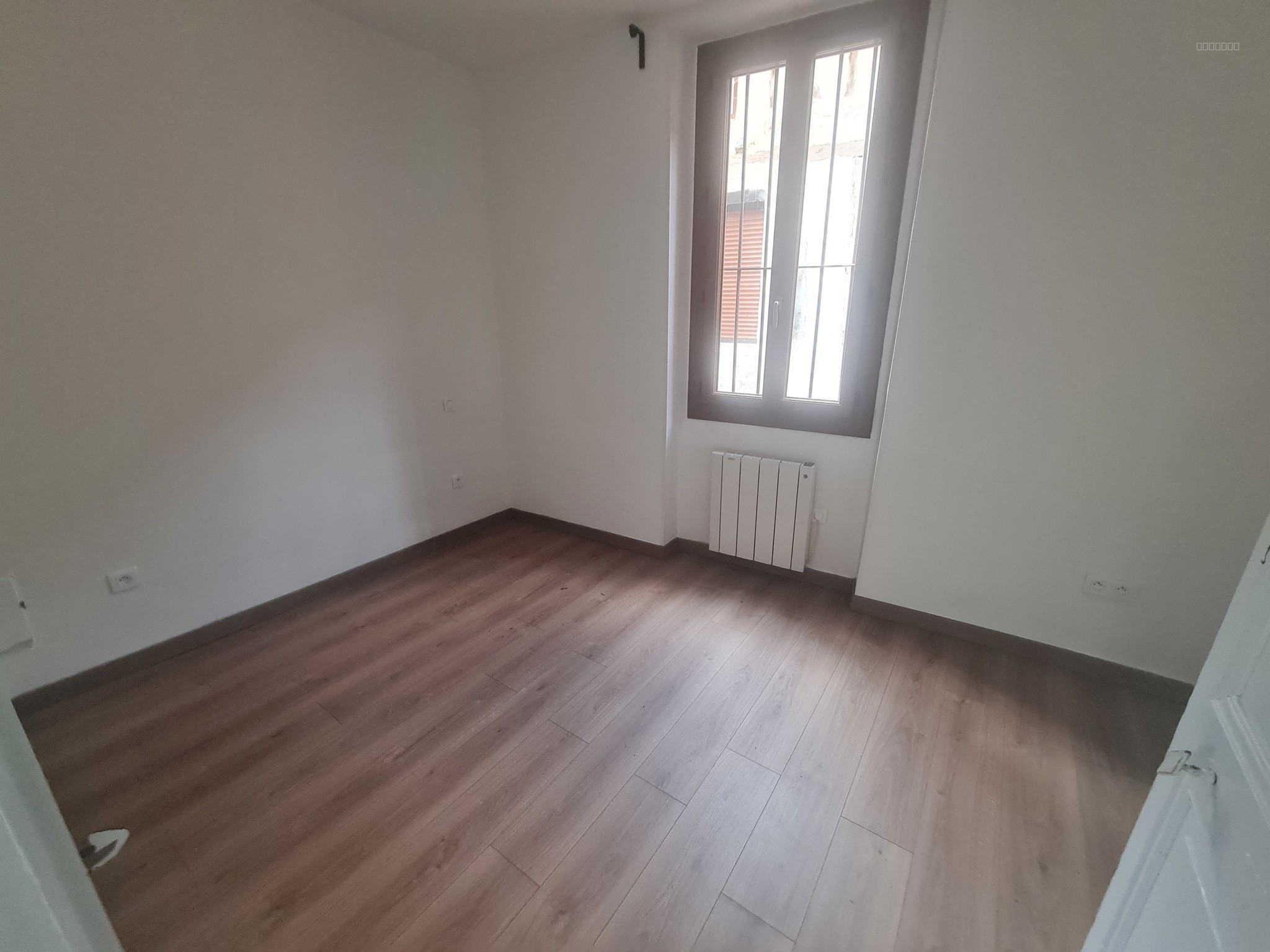 Appartement T3 CUISINE EQUIPEE — photo 7