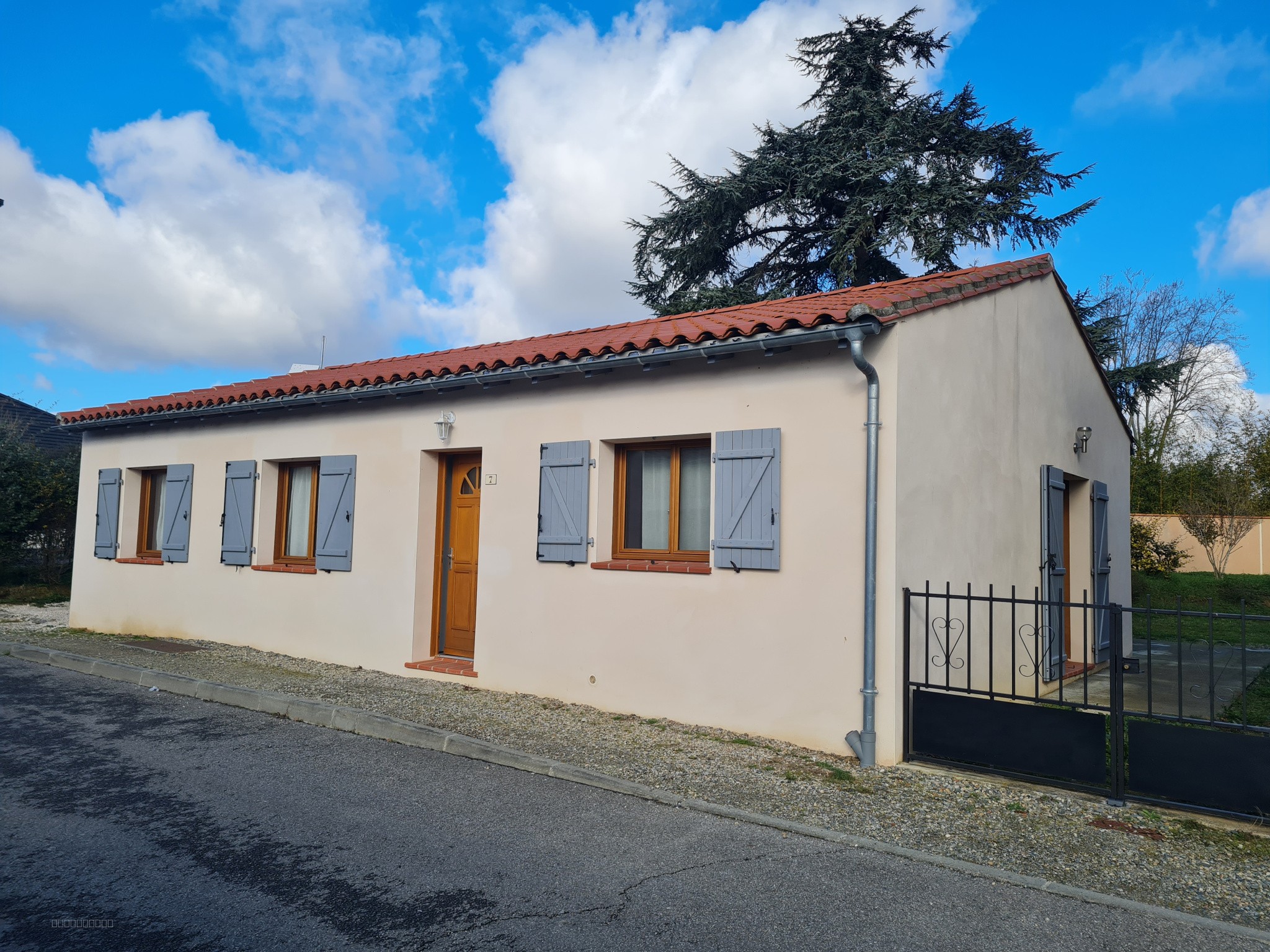 VILLA T4 AVEC GARAGE ET JARDIN DE 474M2 — photo 10