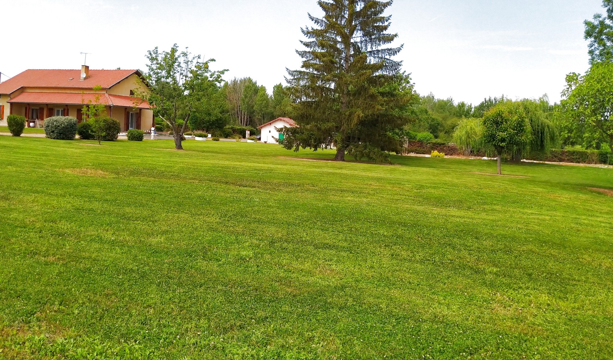 Maison de 123m2 sur un terrain de 1ha350 avec plan d'eau — photo 8