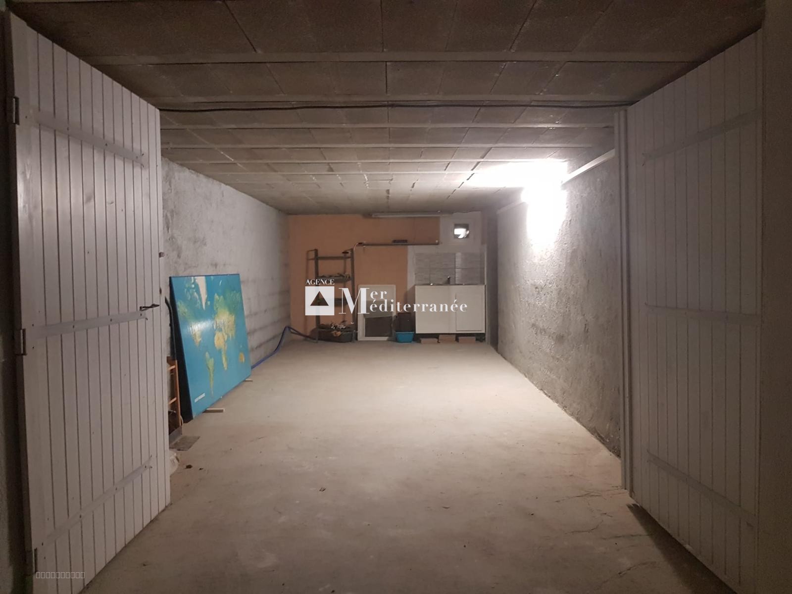PROPOSÉ UNIQUEMENT PAR NOTRE AGENCE - A VENDRE - MAISON 5 PIECES DE 185M2 AVEC UN DOUBLE GARAGE DE 45 M2 A GRI — photo 16