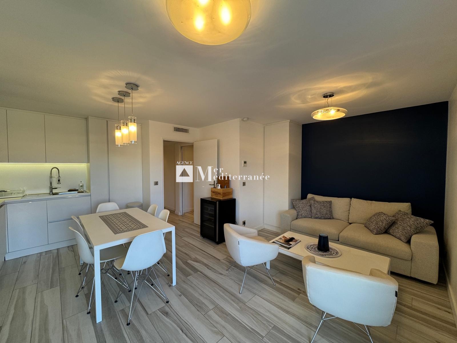 À VENDRE - ENTREPRISE DE NETTOYAGE - GOLFE DE SAINT-TROPEZ — photo 2