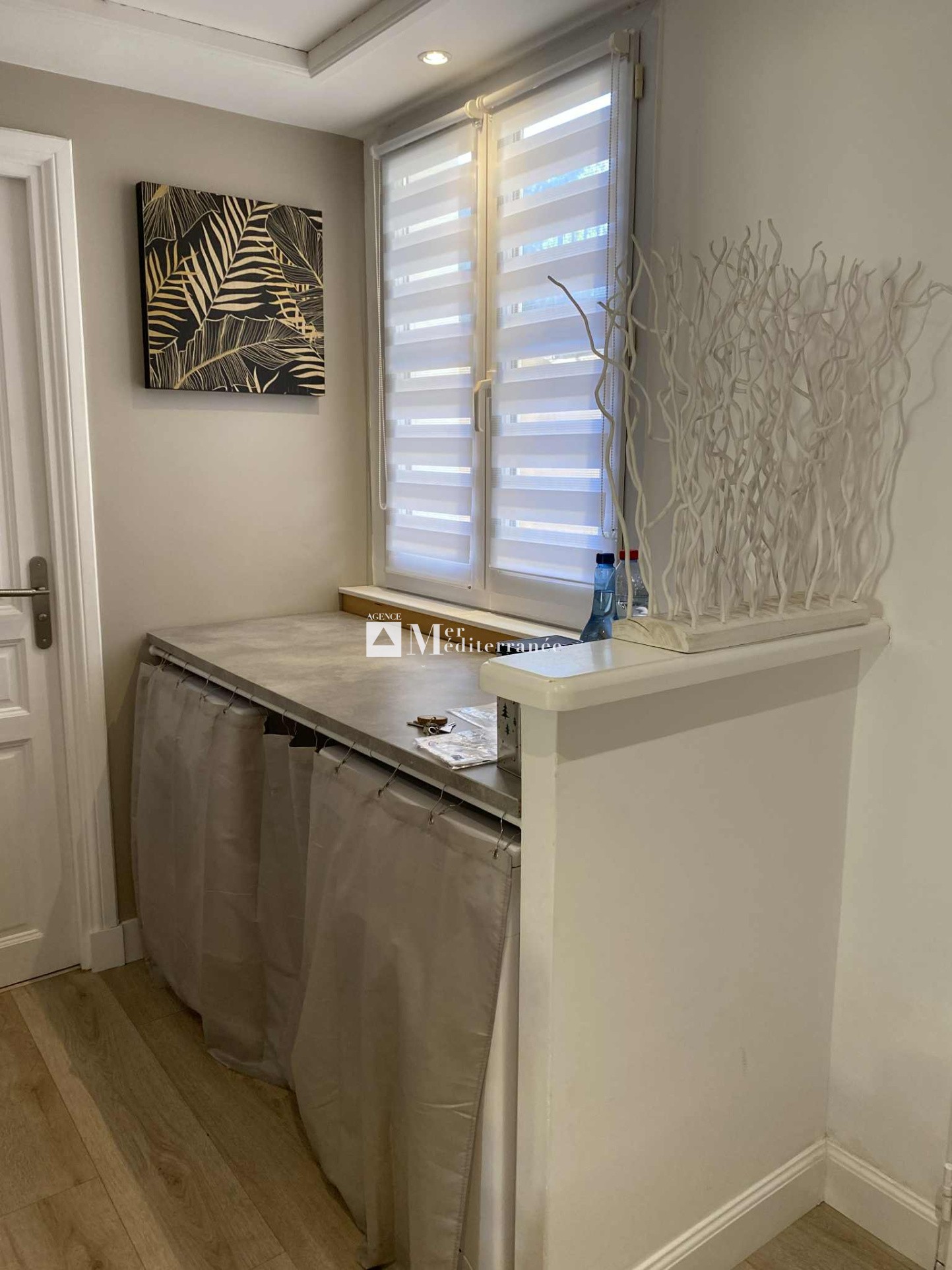 A VENDRE - APPARTEMENT 4 PIÈCES EN REZ-DE-CHAUSSÉE, SITUÉ DANS UN DOMAINE SÉCURISÉ AVEC VUE SUR LA MER (83310 — photo 12