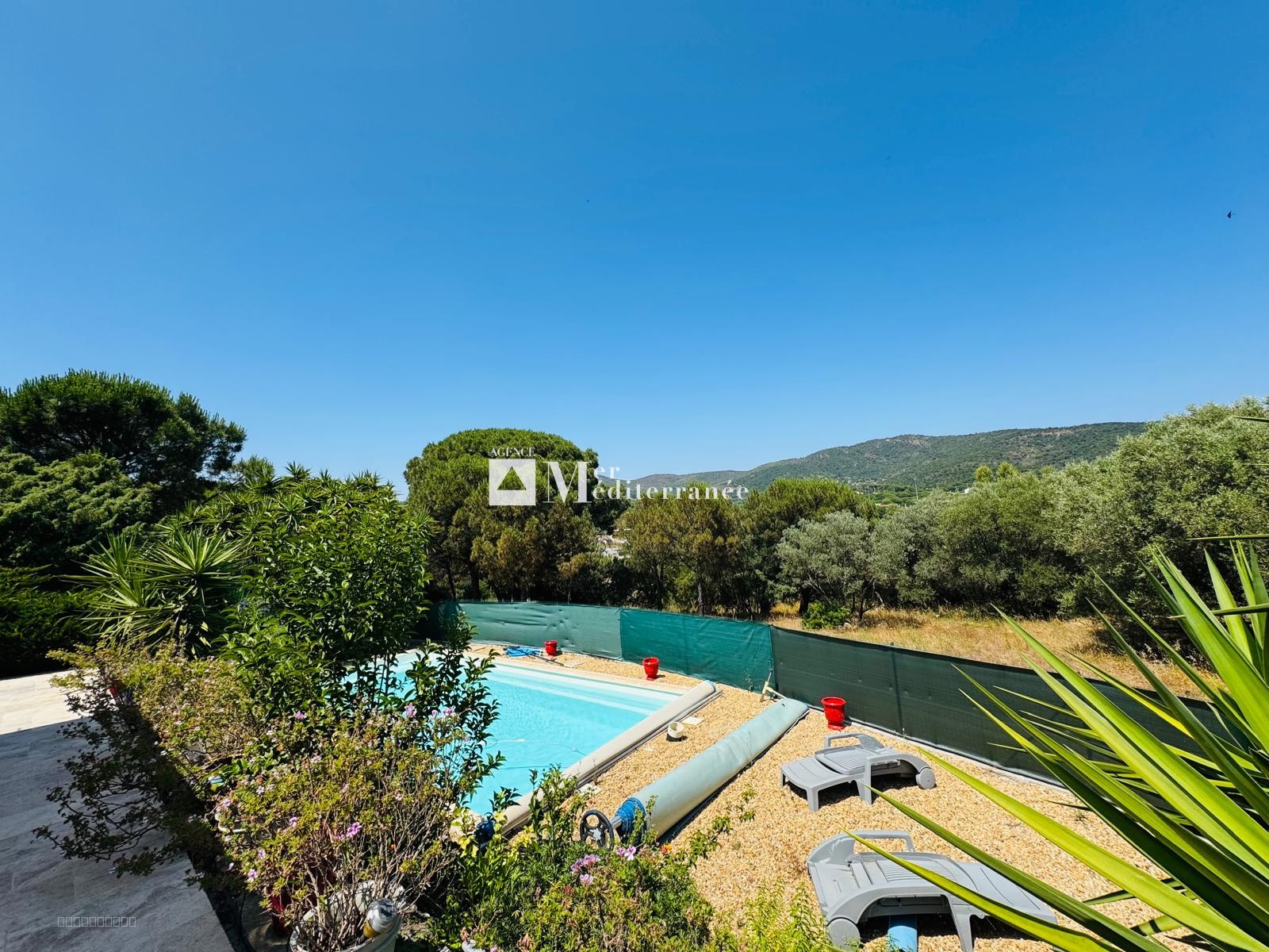 À VENDRE - PROPRIÉTÉ DE 20 HECTARES AVEC BASTIDE ET DÉPENDANCES - 83120 SAINTE MAXIME — photo 14
