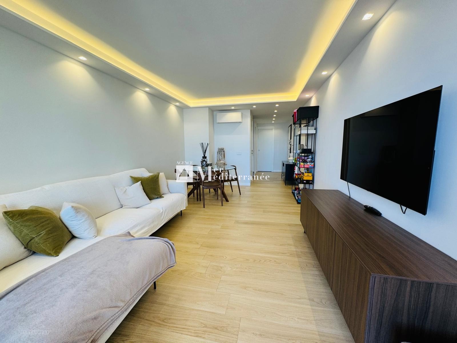 APPARTEMENT DE 3 PIECES EN DUPLEX VUE MER - LES MARINES DE COGOLIN (83310) — photo 4