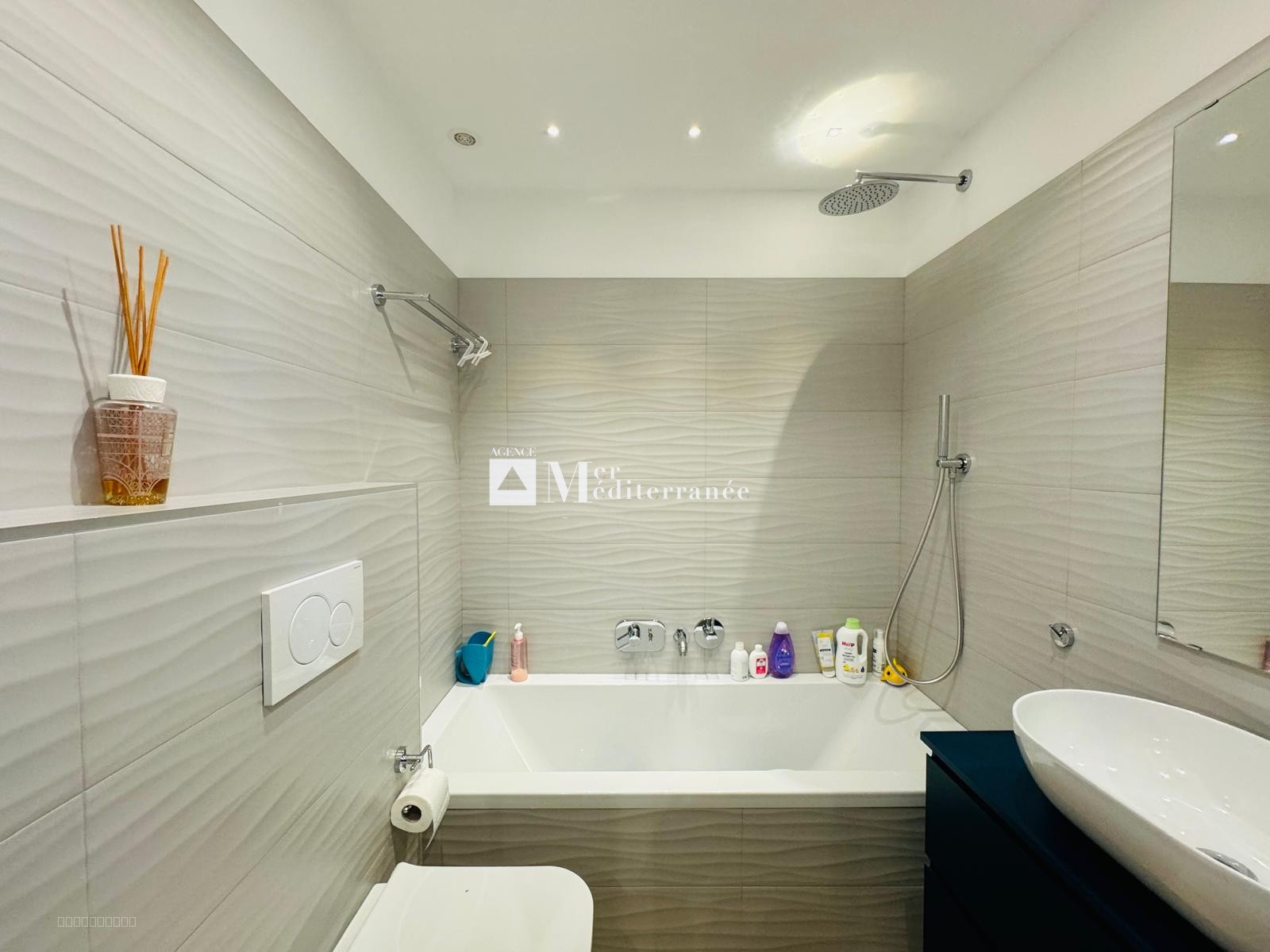 APPARTEMENT DE 3 PIECES EN DUPLEX VUE MER - LES MARINES DE COGOLIN (83310) — photo 12
