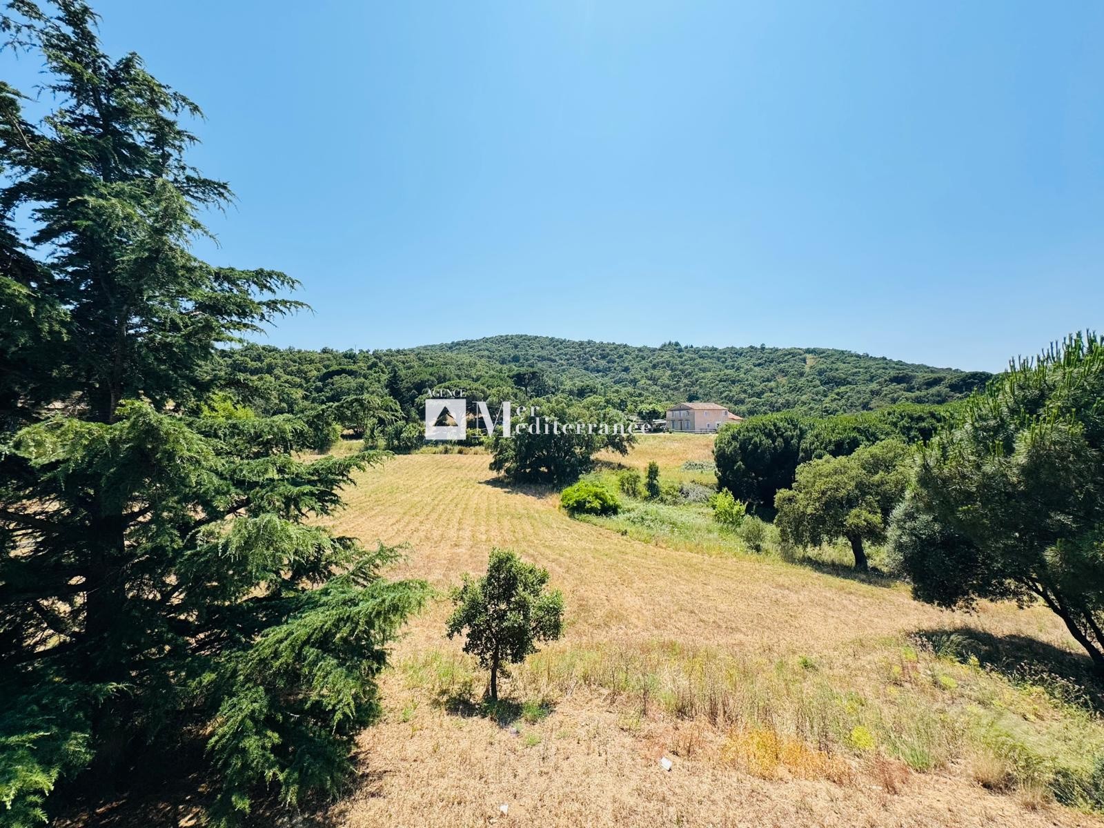 À VENDRE - PROPRIÉTÉ DE 20 HECTARES AVEC BASTIDE ET DÉPENDANCES - 83120 SAINTE MAXIME — photo 15