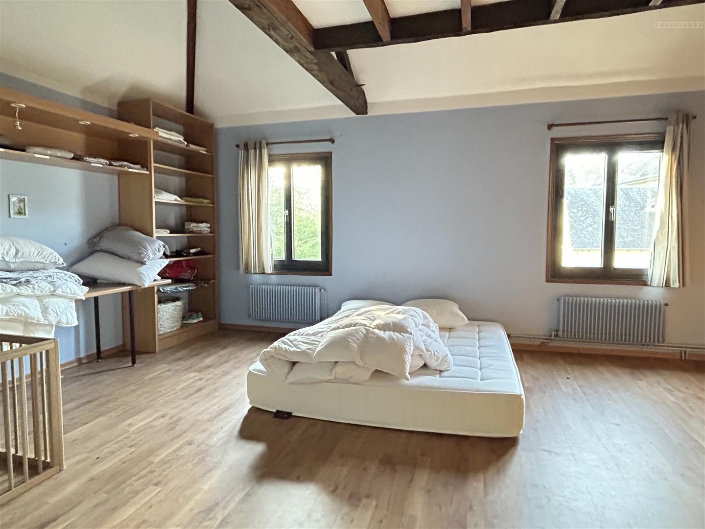 Très jolie propriété de caractère composée d'une maison d'habitation d'environ 418m2 accompagnée de sa dépenda — photo 11