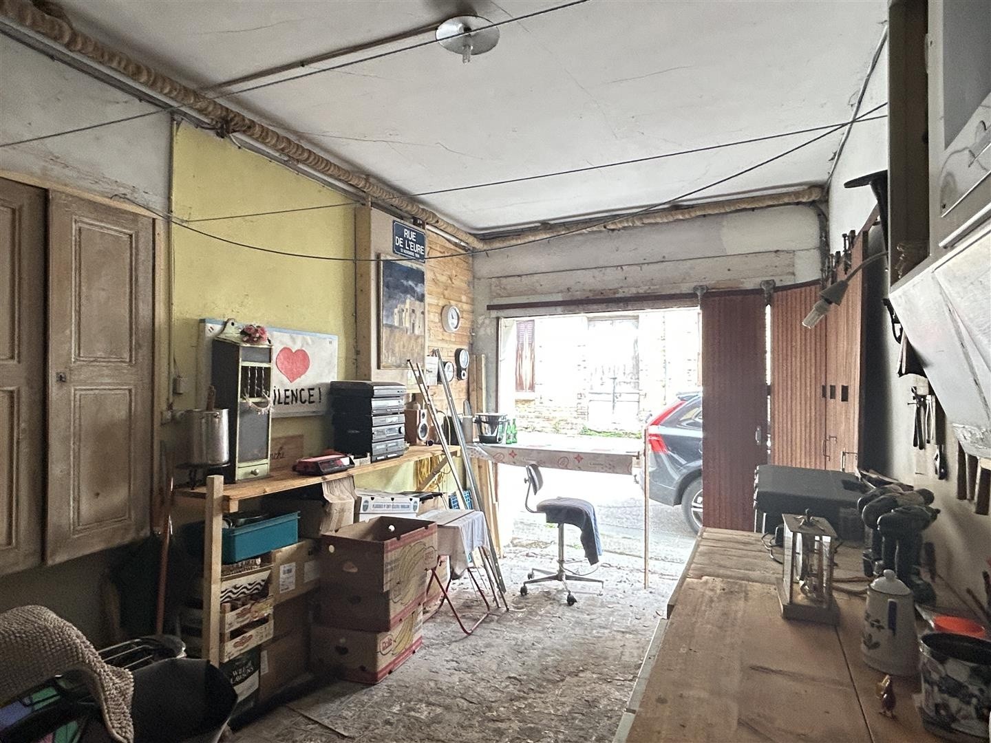 Maison d’habitation à vendre comprenant : Au rez-de-chaussée : une entrée, une chambre d'amis/bureau, wc avec — photo 10