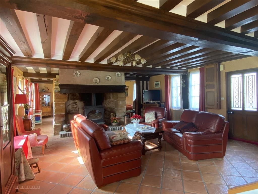 Rare à la vente! L'agence CAZIN IMMOBILIER de VIMOUTIERS vous présente une charmante propriété normande rénové — photo 2