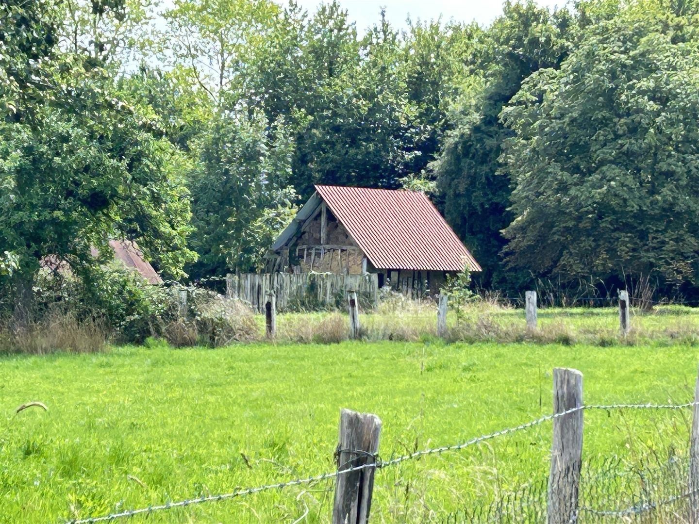 Amoureux de l’authentique, cette ravissante maison normande à colombages saura vous séduire par son cachet, se — photo 5