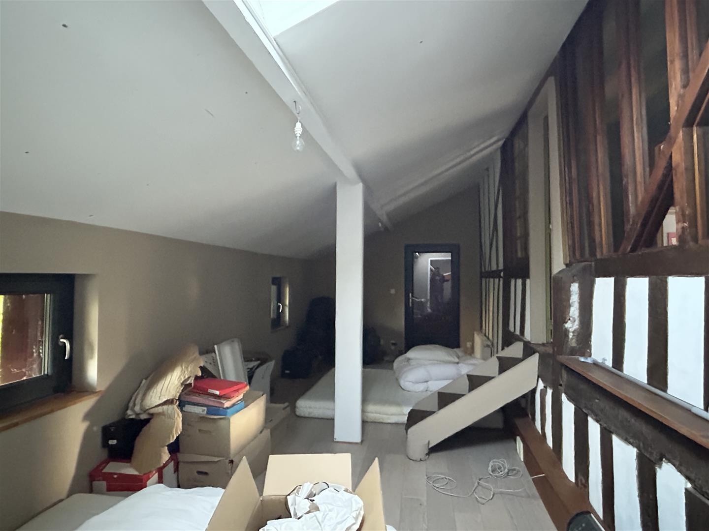 Très jolie propriété de caractère composée d'une maison d'habitation d'environ 418m2 accompagnée de sa dépenda — photo 13
