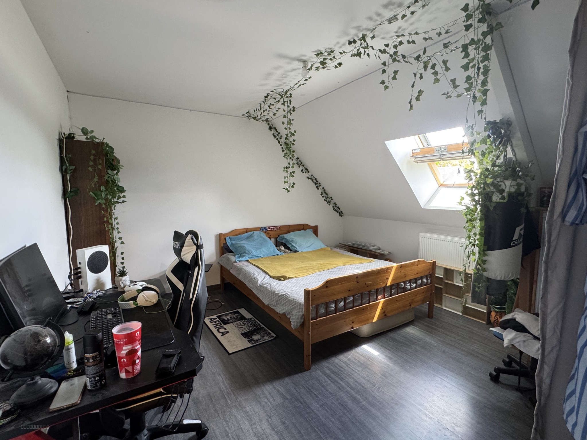 Proposée par Cazin Immobilier Située entre Vimoutiers et Gacé, dans un environnement paisible et verdoyant, ce — photo 10