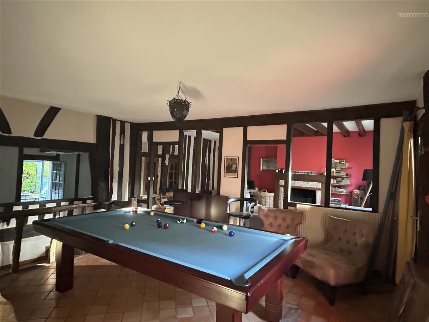 Très jolie propriété de caractère composée d'une maison d'habitation d'environ 418m2 accompagnée de sa dépenda — photo 5