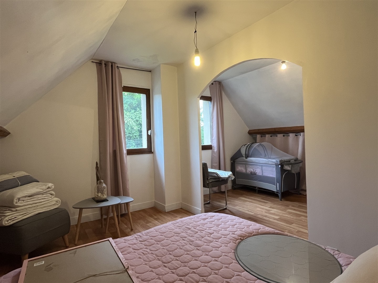Ce beau pavillon cossu, fonctionnel et spacieux vous offre un espace de vie agréable avec sa possibilité de vi — photo 10