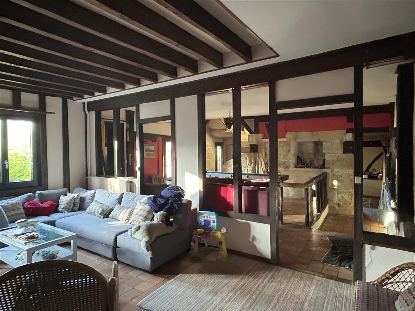 Très jolie propriété de caractère composée d'une maison d'habitation d'environ 418m2 accompagnée de sa dépenda — photo 3