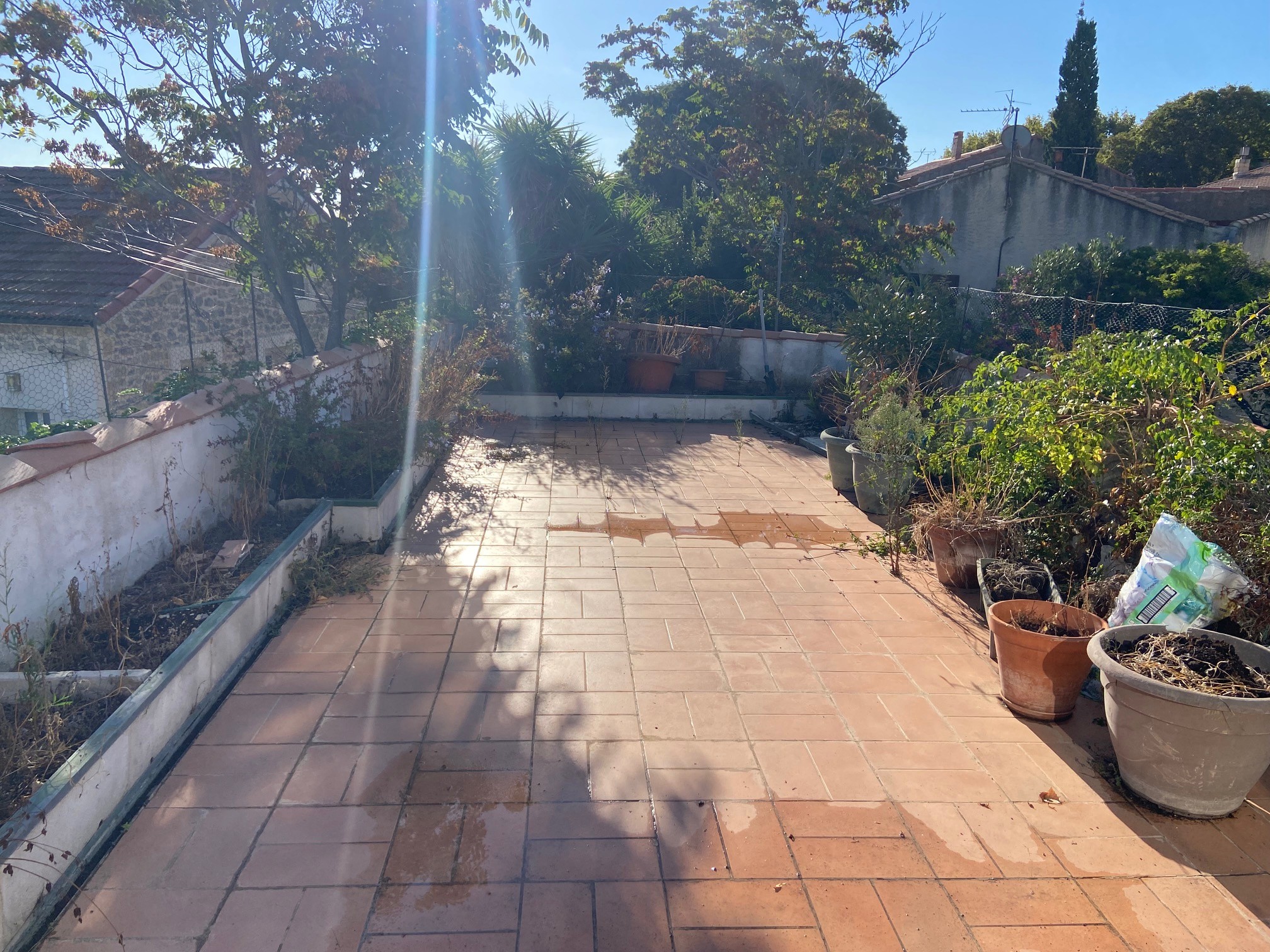 Frontignan maison de ville sur 3 niveaux, idéal investisseur ou résidence principale avec prévision de travaux — photo 2