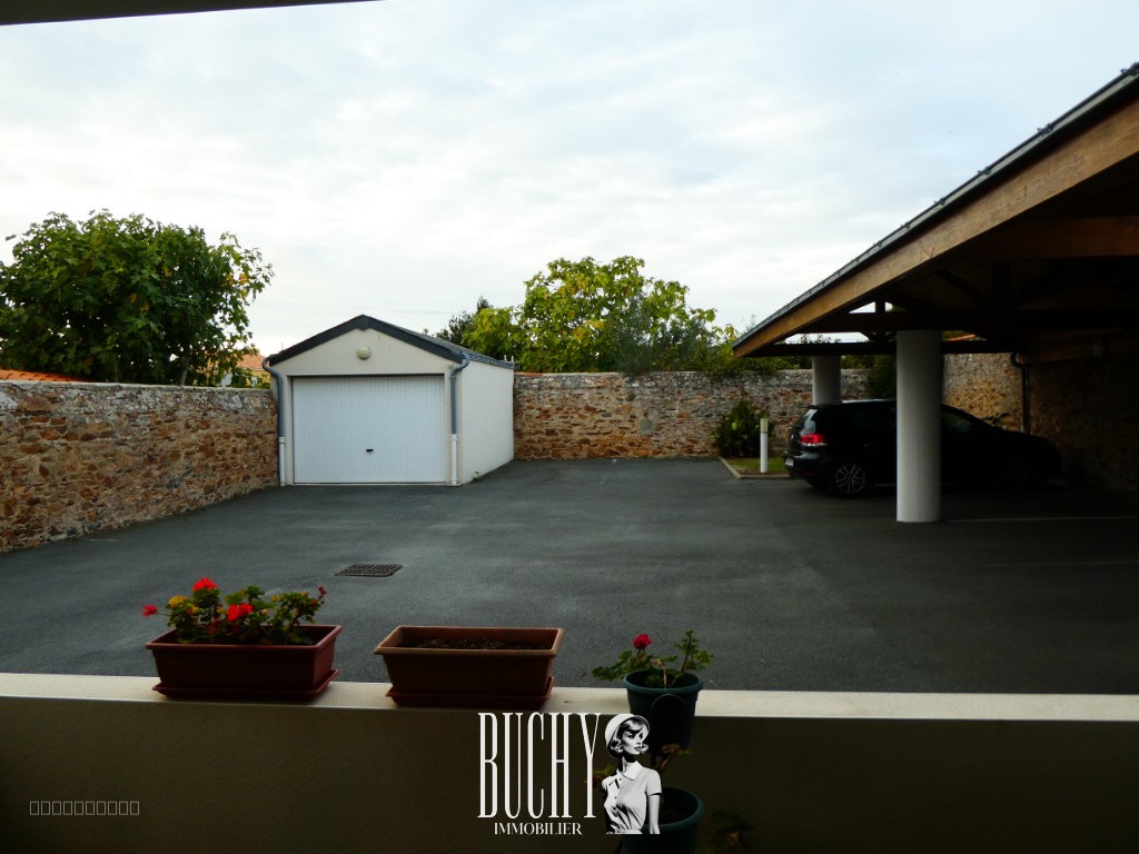 Appartement T3 avec terrasse et parking — photo 2
