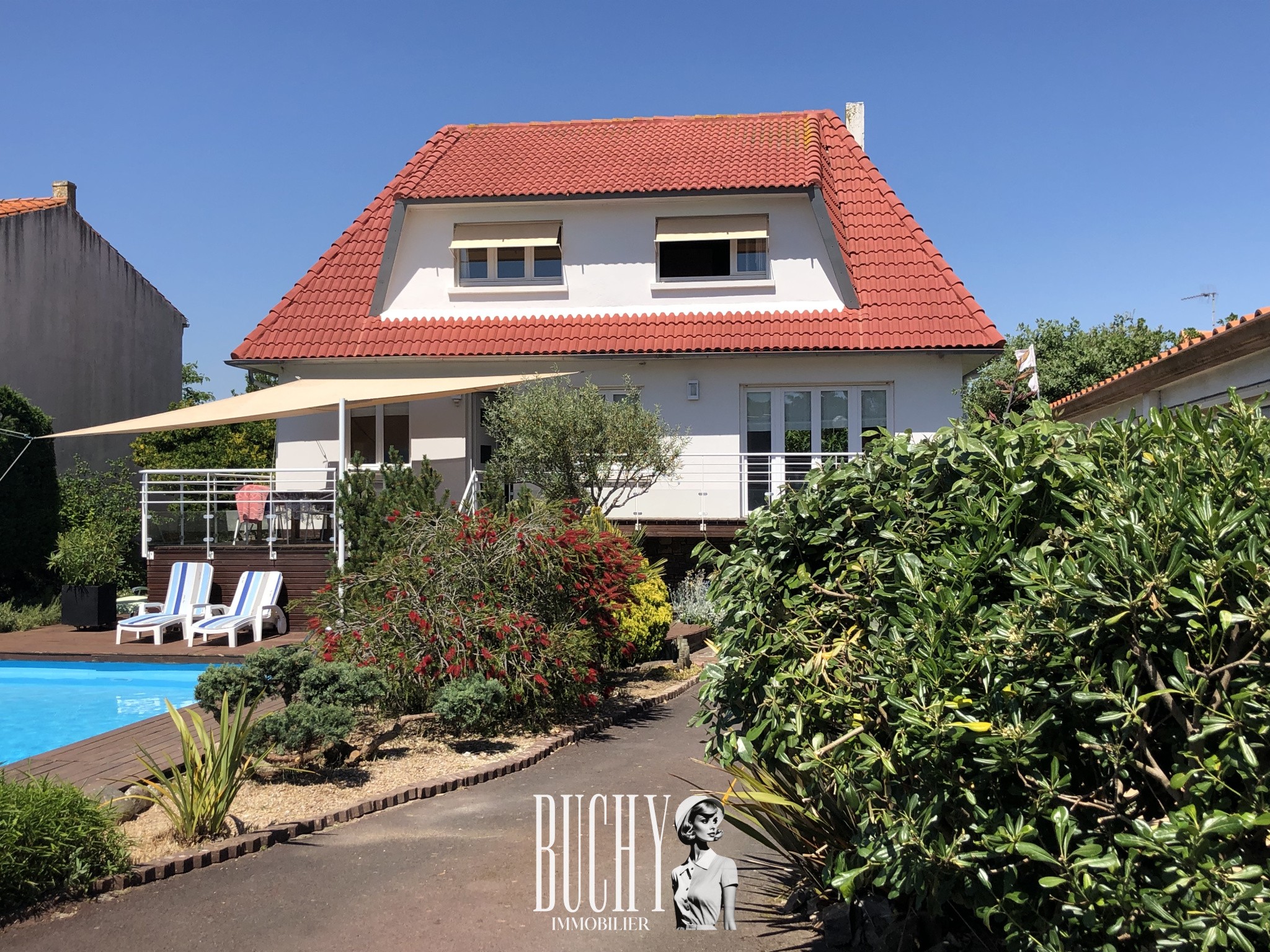 Maison à acheter avec terrasse aux Sables-D'Olonne (85) — photo 8