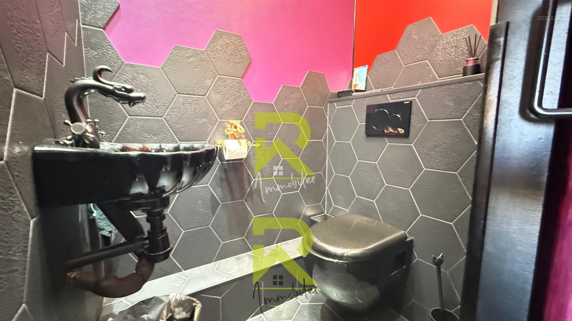 AGDE - Opportunité d'Investissement Unique : Love Room Clé en Main à Haut Rendement Potentiel (12%). — photo 5