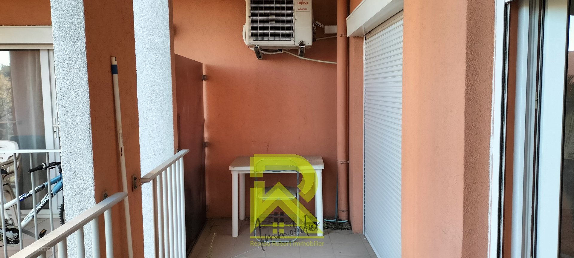 Studio avec balcon terrasse en CV résidence séniors — photo 4