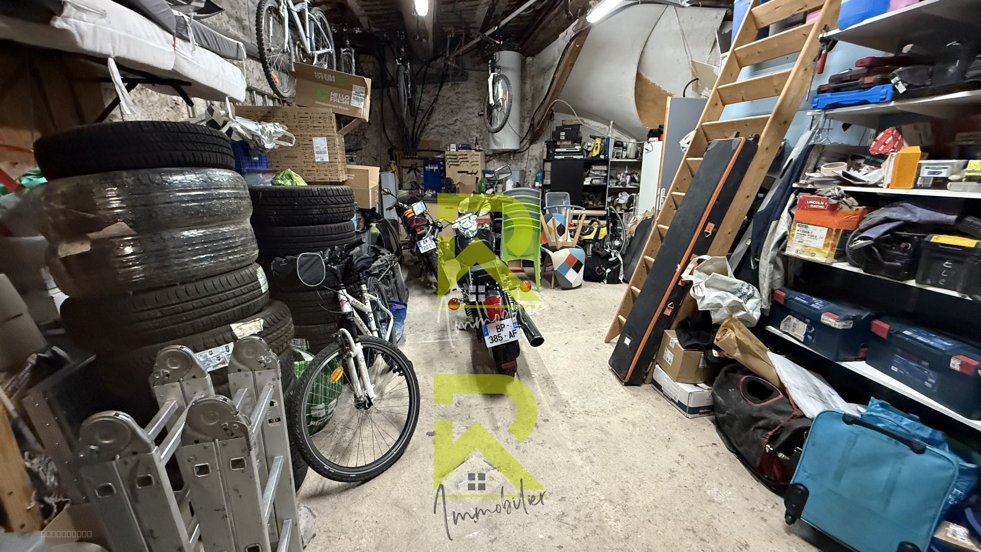 MAISON DE VILLE RENOVEE AVEC GARAGE — photo 10