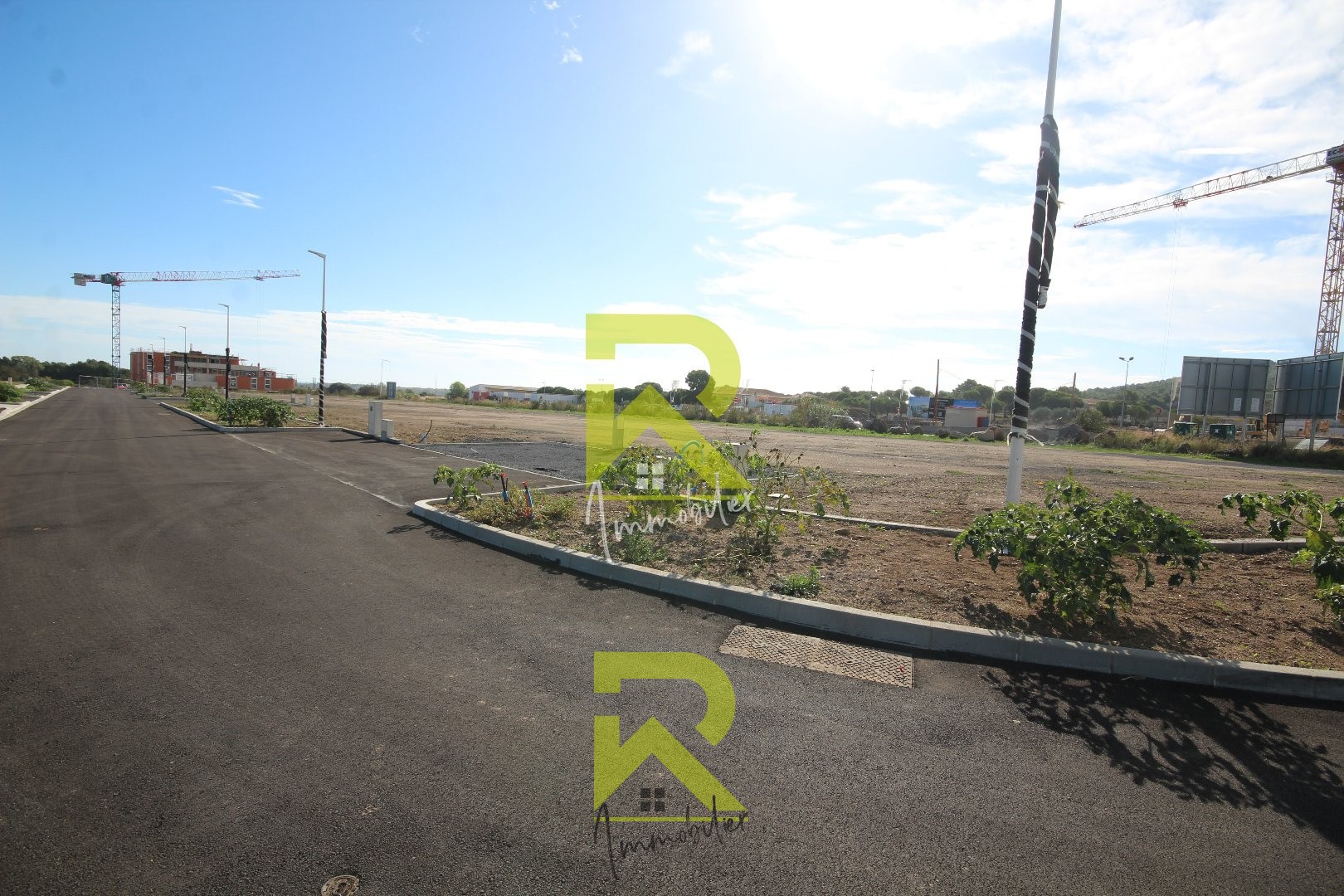 Agde-Terrain 804m2 -lotissement — photo 2