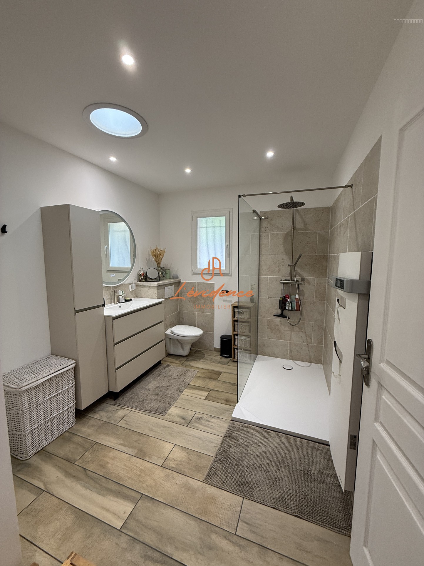 Villa plain-pied de rêve avec piscine   Confort & luminosité — photo 11