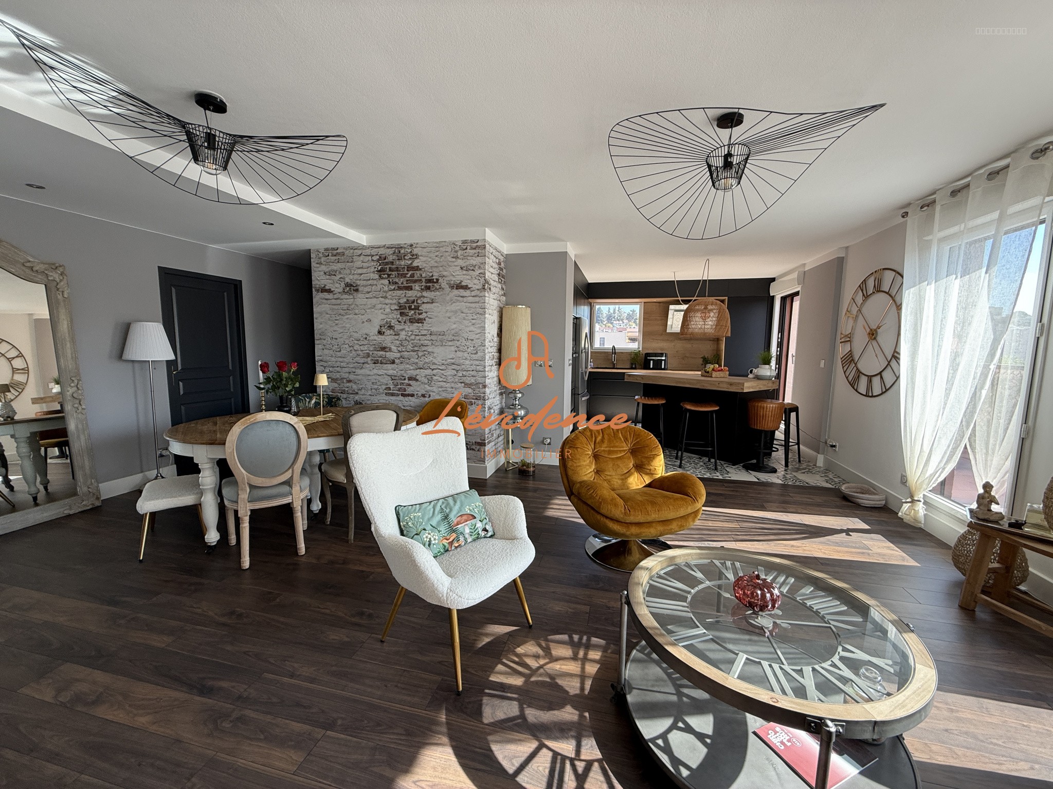 À VENDRE   Superbe appartement d’exception à Montélimar avec garage double et place de parking — photo 9