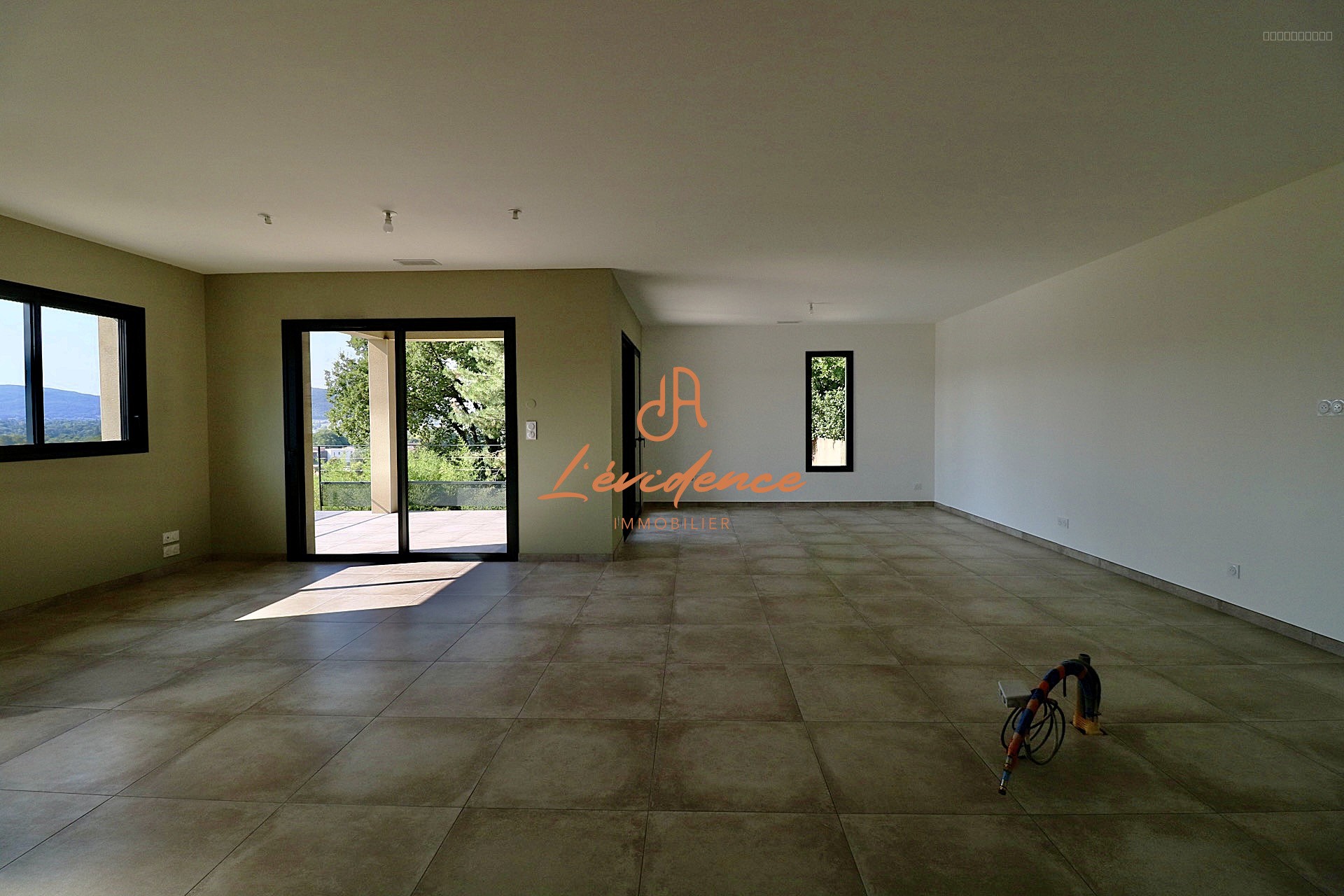 Villa neuve avec vue panoramique & piscine   Montboucher-sur-Jabron — photo 3