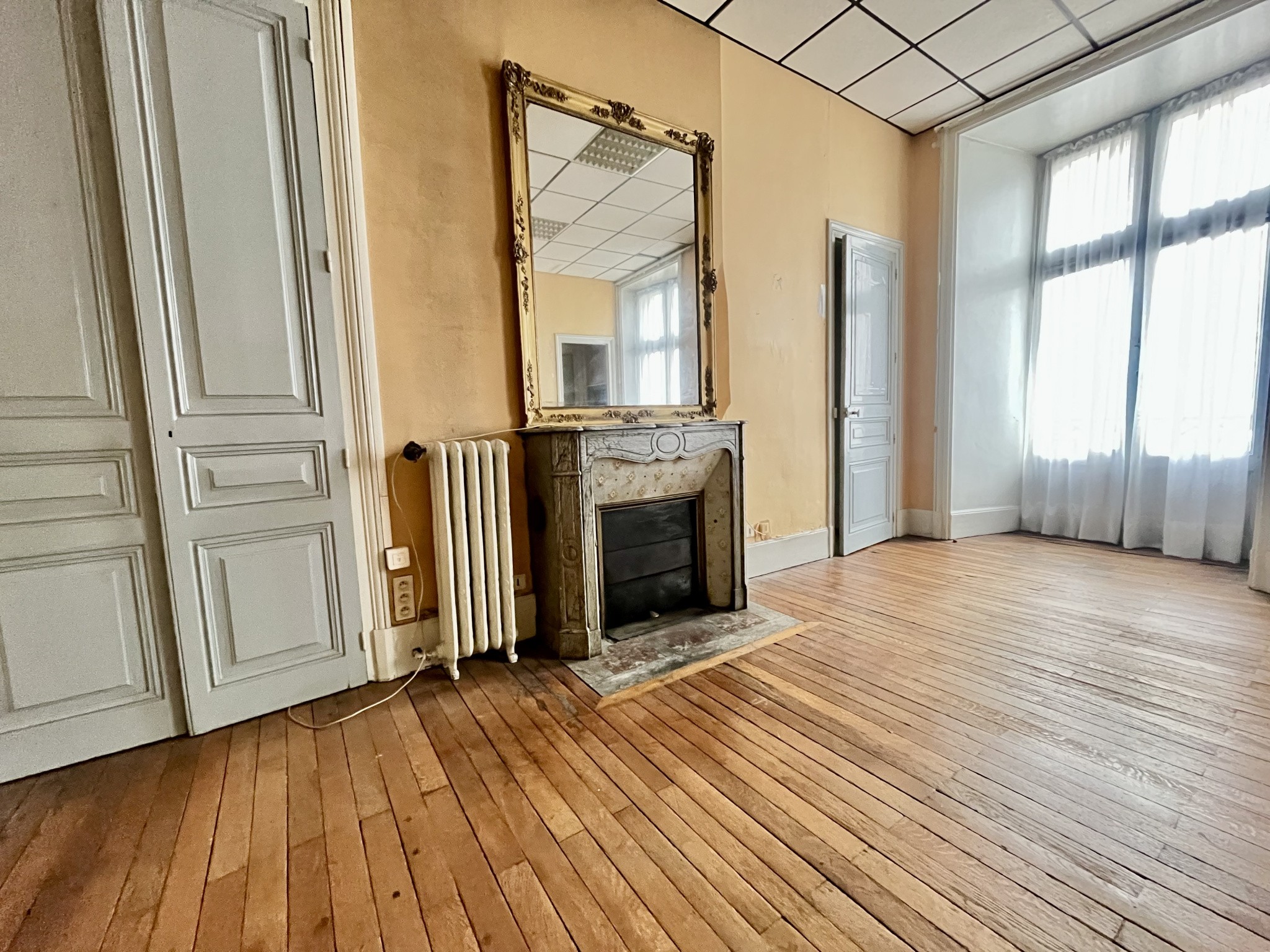 Appartement de 140 m2 dans immeuble remarquable à deux pas des Halles — photo 8
