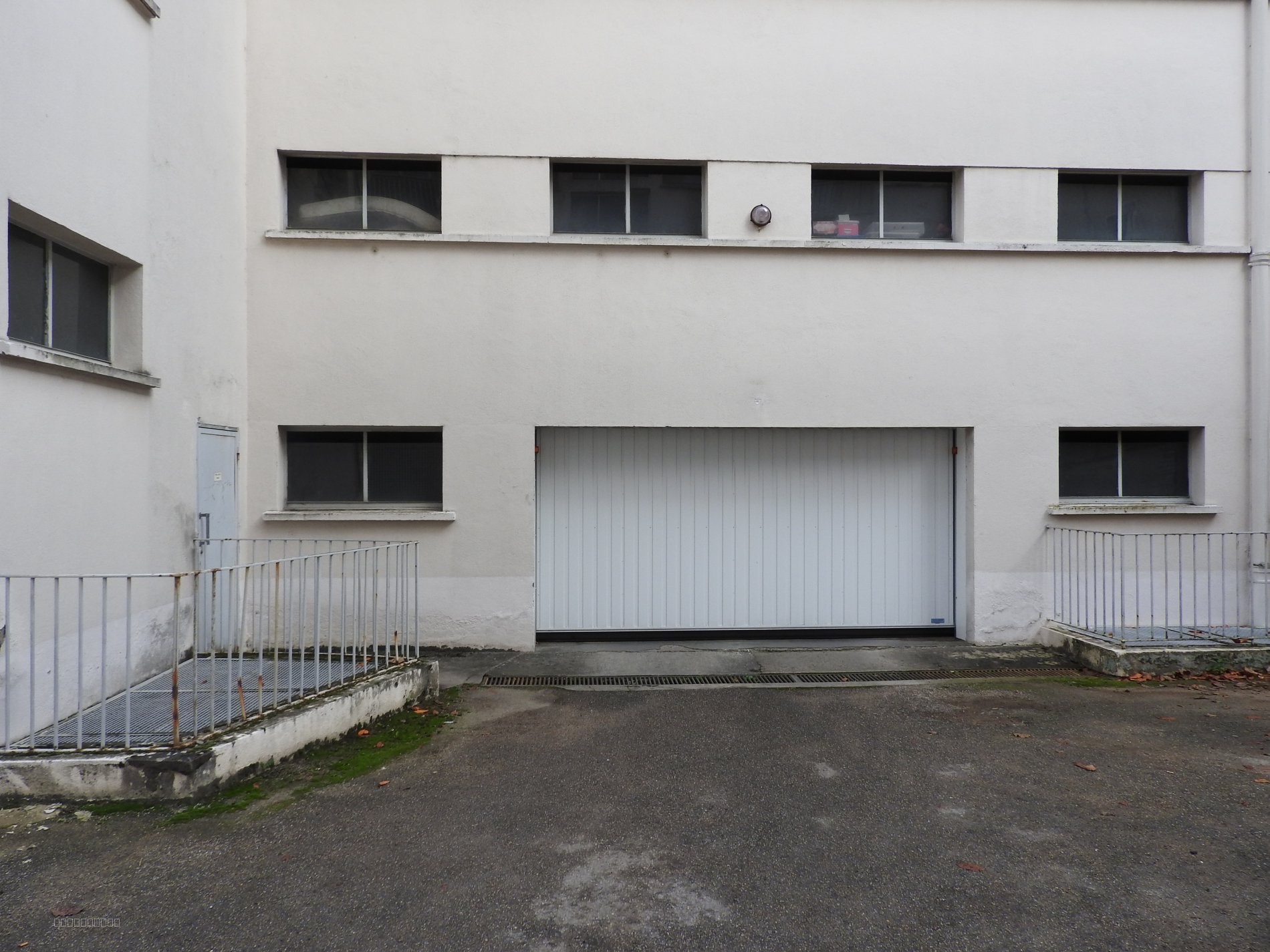 Garage hypercentre — photo 2