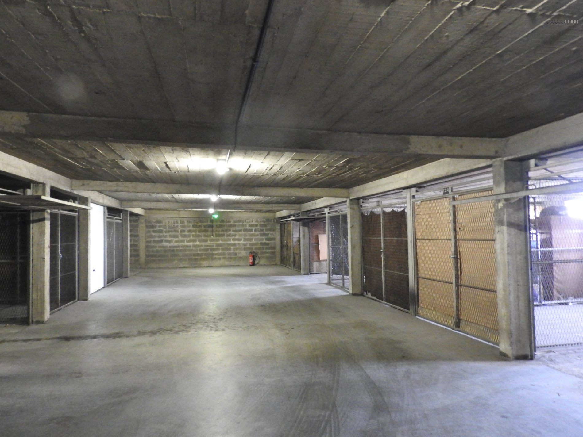 Garage hypercentre — photo 3